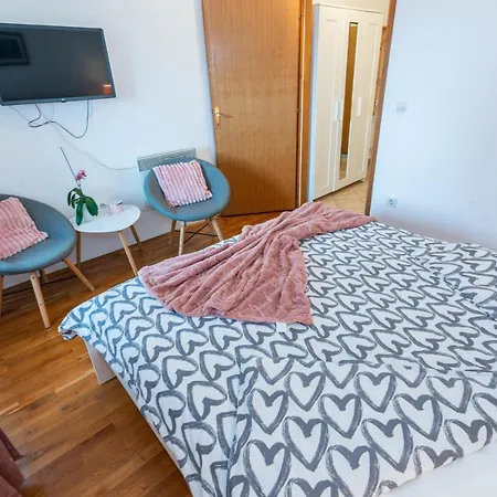 Apartment Gobac *